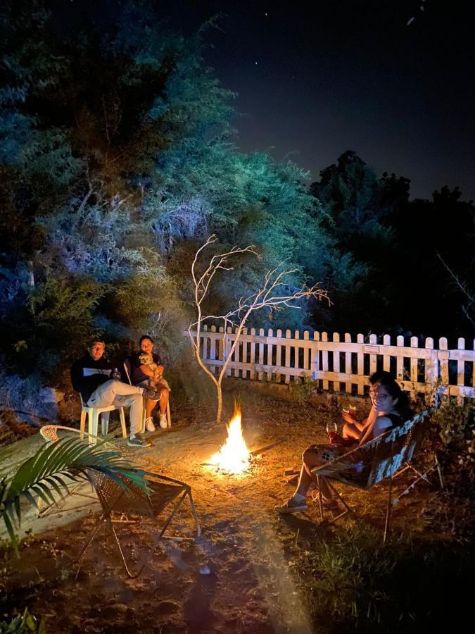 Luchy'S Country House Hostel อิกา ภายนอก รูปภาพ